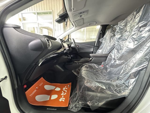 PRIUS PHV