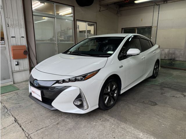 PRIUS PHV