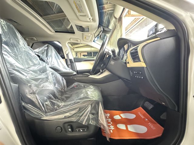 LEXUS NX300h