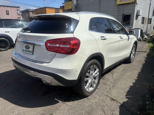MERCEDES BENZ GLA class