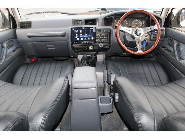 LANDCRUISER wagon