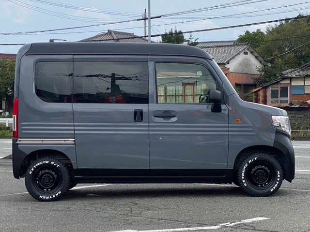 N-VAN