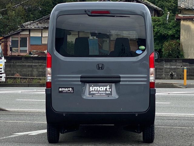 N-VAN