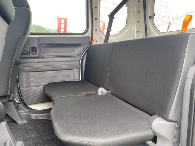 N-VAN