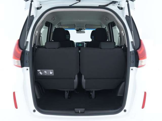 FREED HYBRID 4WD