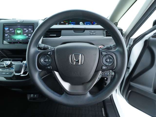 FREED HYBRID 4WD