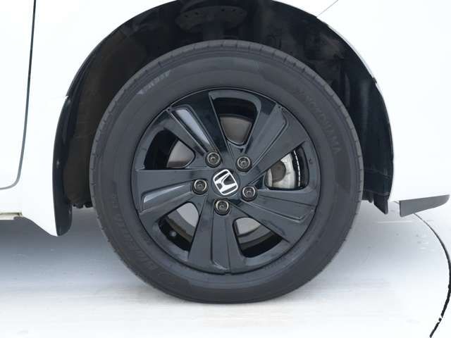 FREED HYBRID 4WD