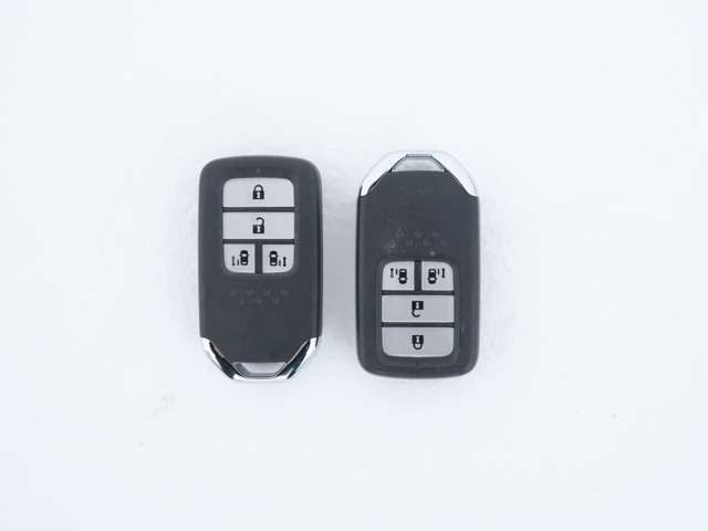 FREED HYBRID 4WD