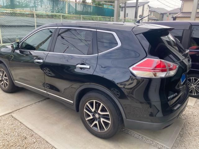 X-TRAIL 2WD