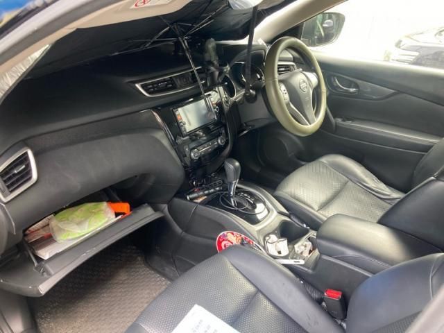 X-TRAIL 2WD