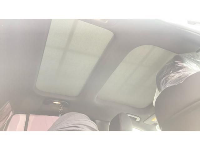 MERCEDES BENZ GLB
