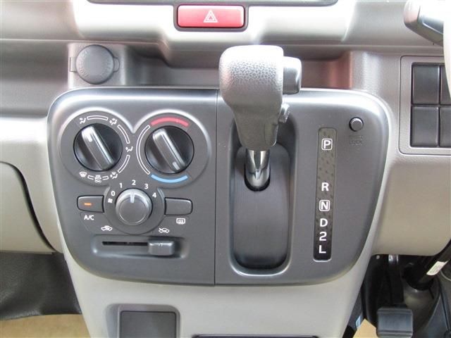 NV100 CLIPPER