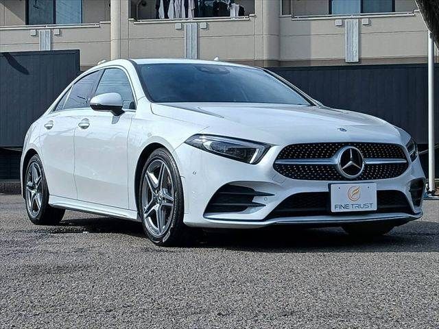 MERCEDES BENZ A class sedan