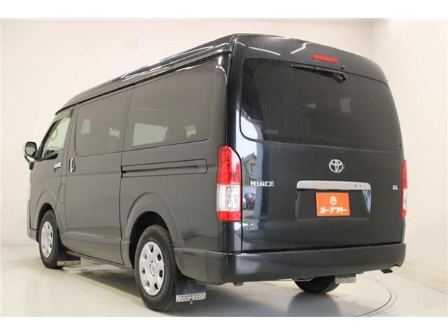 HIACE wagon