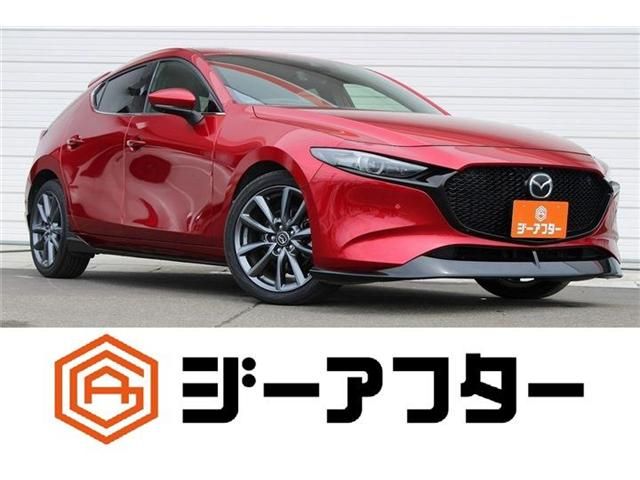 MAZDA3 FASTBACK