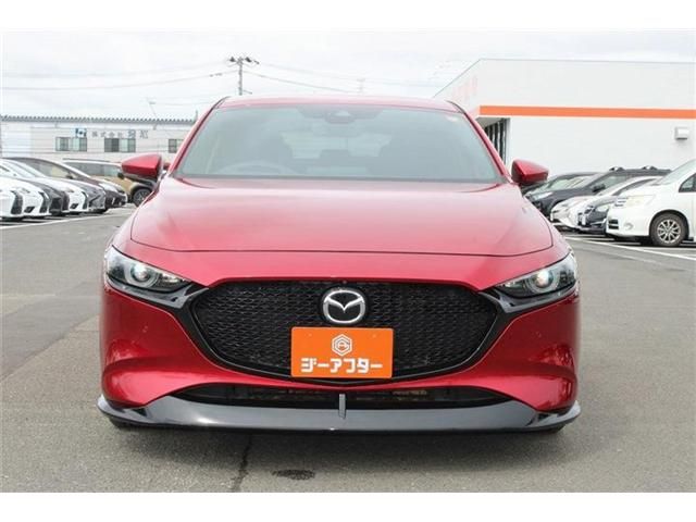 MAZDA3 FASTBACK