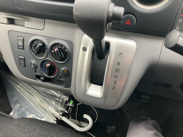 CARAVAN van 1.2t 2WD