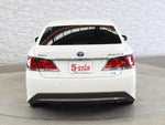CROWN sedan hybrid