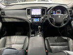 CROWN sedan hybrid