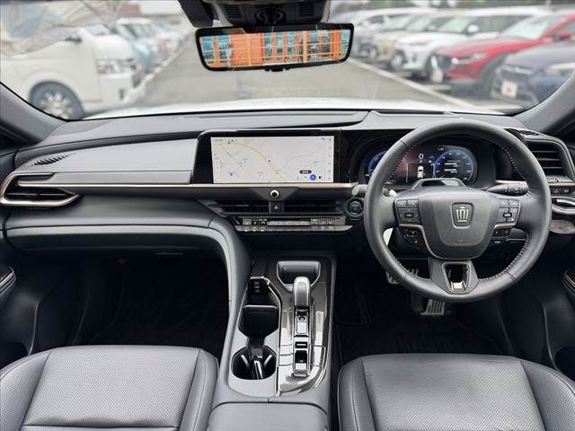 CROWN SPORT