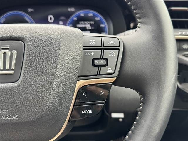 CROWN SPORT