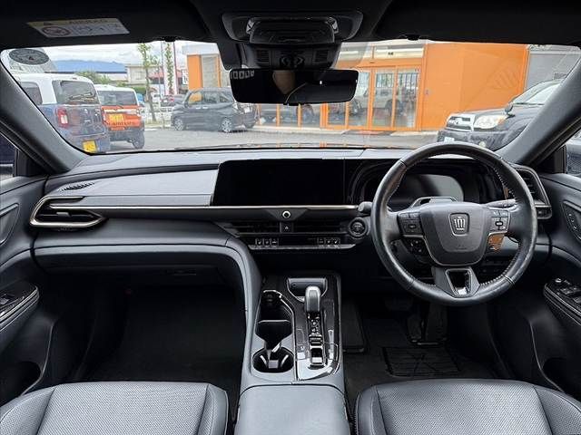 CROWN SPORT