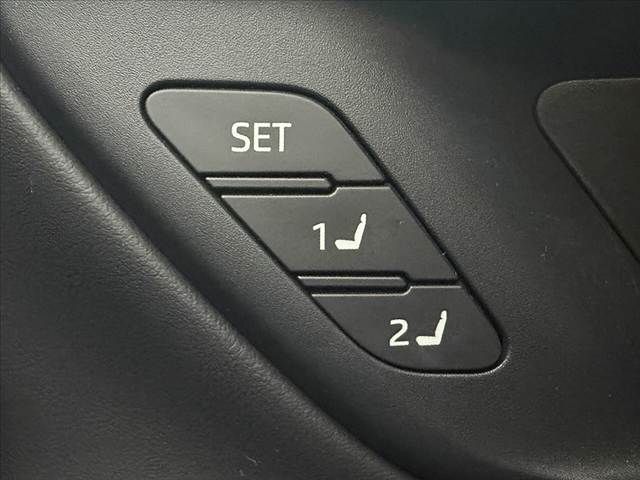 CROWN SPORT