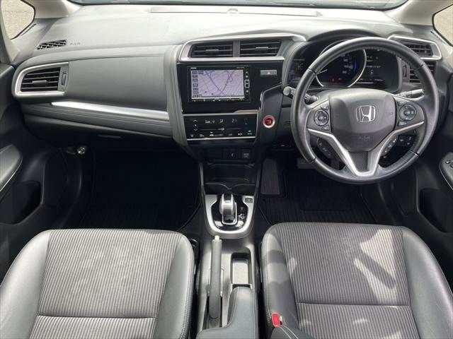 FIT HYBRID