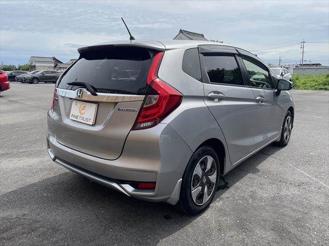 FIT HYBRID