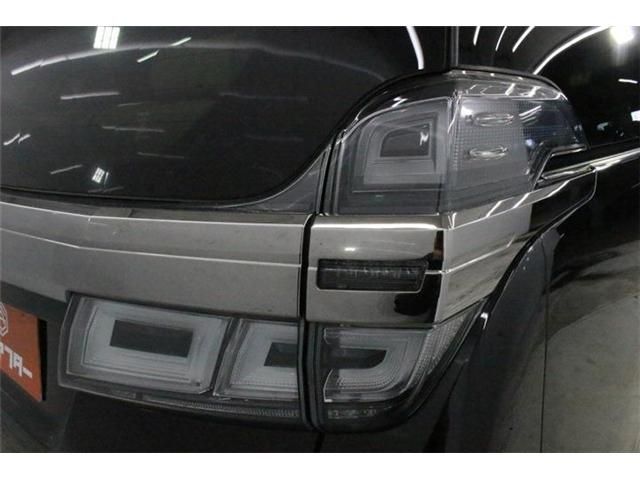 VELLFIRE  HYBRID 4WD