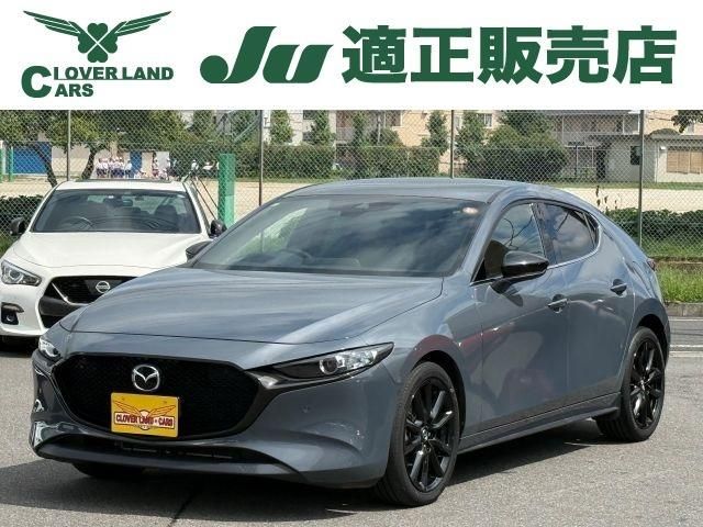 MAZDA3 FASTBACK