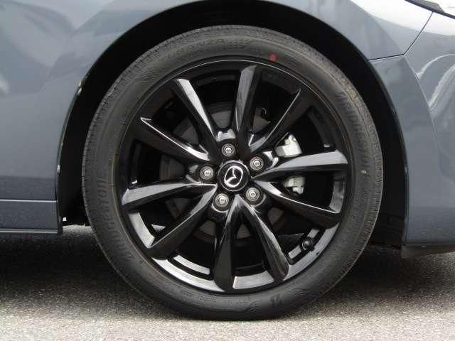 MAZDA3 FASTBACK