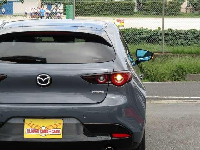 MAZDA3 FASTBACK
