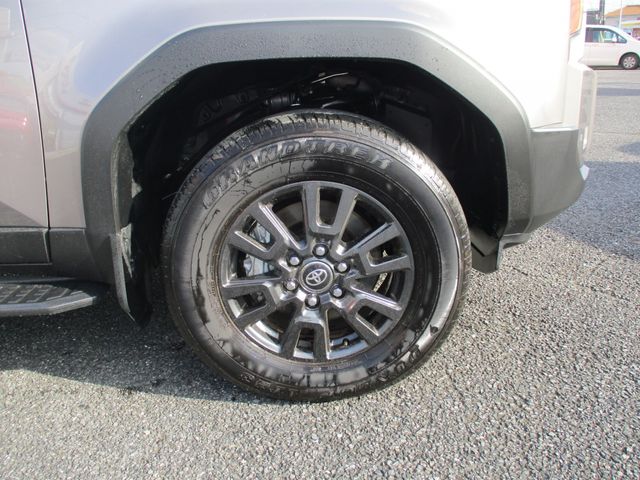 LANDCRUISER 250