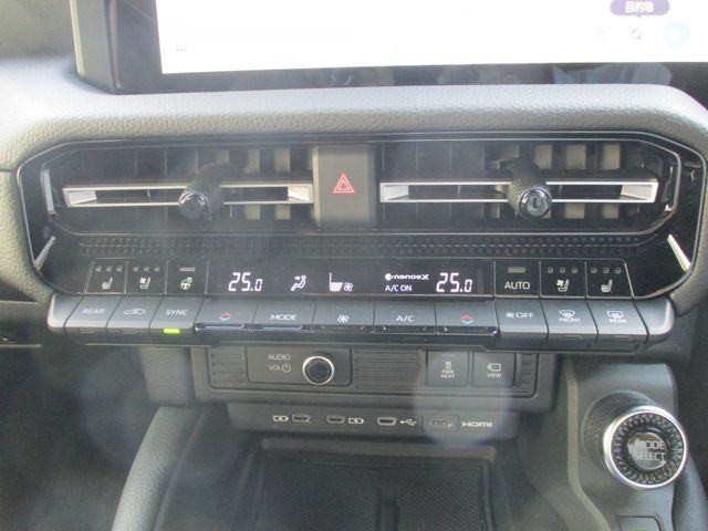 LANDCRUISER 250