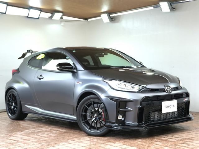 GR YARIS