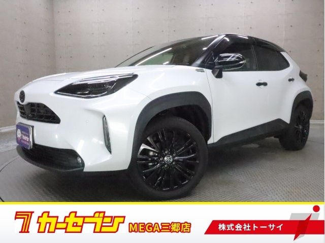 YARIS CROSS