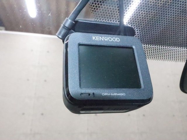 VOXY HYBRID