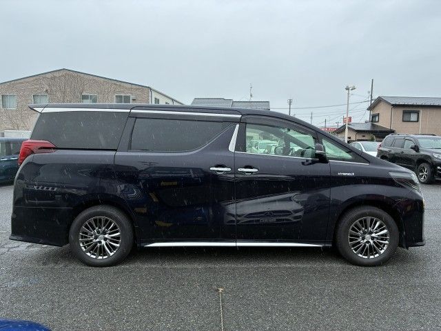 ALPHARD hybrid 4WD