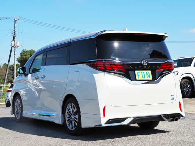 ALPHARD hybrid