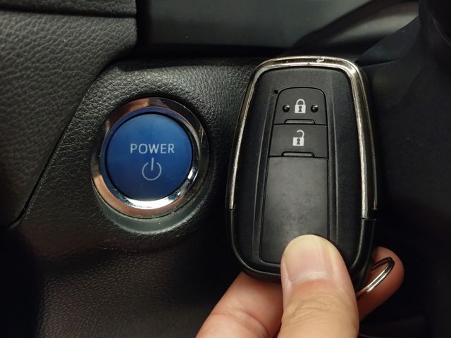 RAV4 HYBRID 2WD