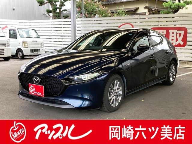 MAZDA3 FASTBACK