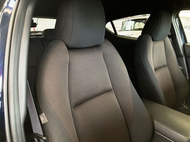 MAZDA3 FASTBACK