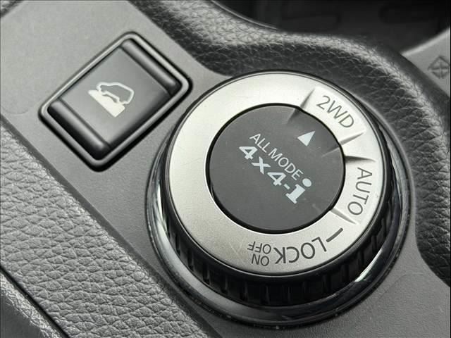 X-TRAIL HYBRID 4WD