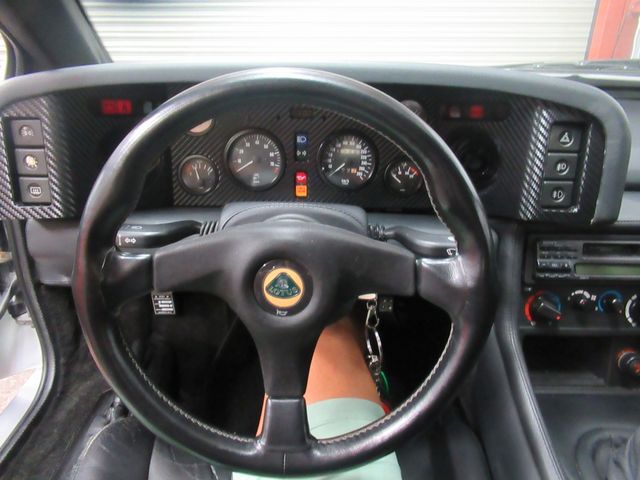LOTUS ESPRIT