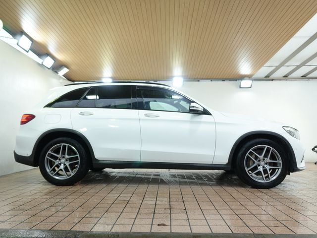 MERCEDES BENZ GLC class