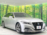 CROWN sedan hybrid