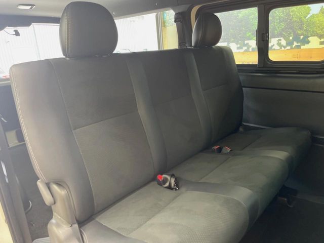 HIACE van 2WD
