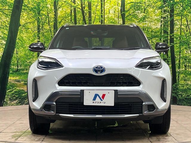 YARIS CROSS HYBRID