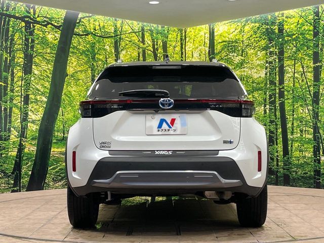 YARIS CROSS HYBRID